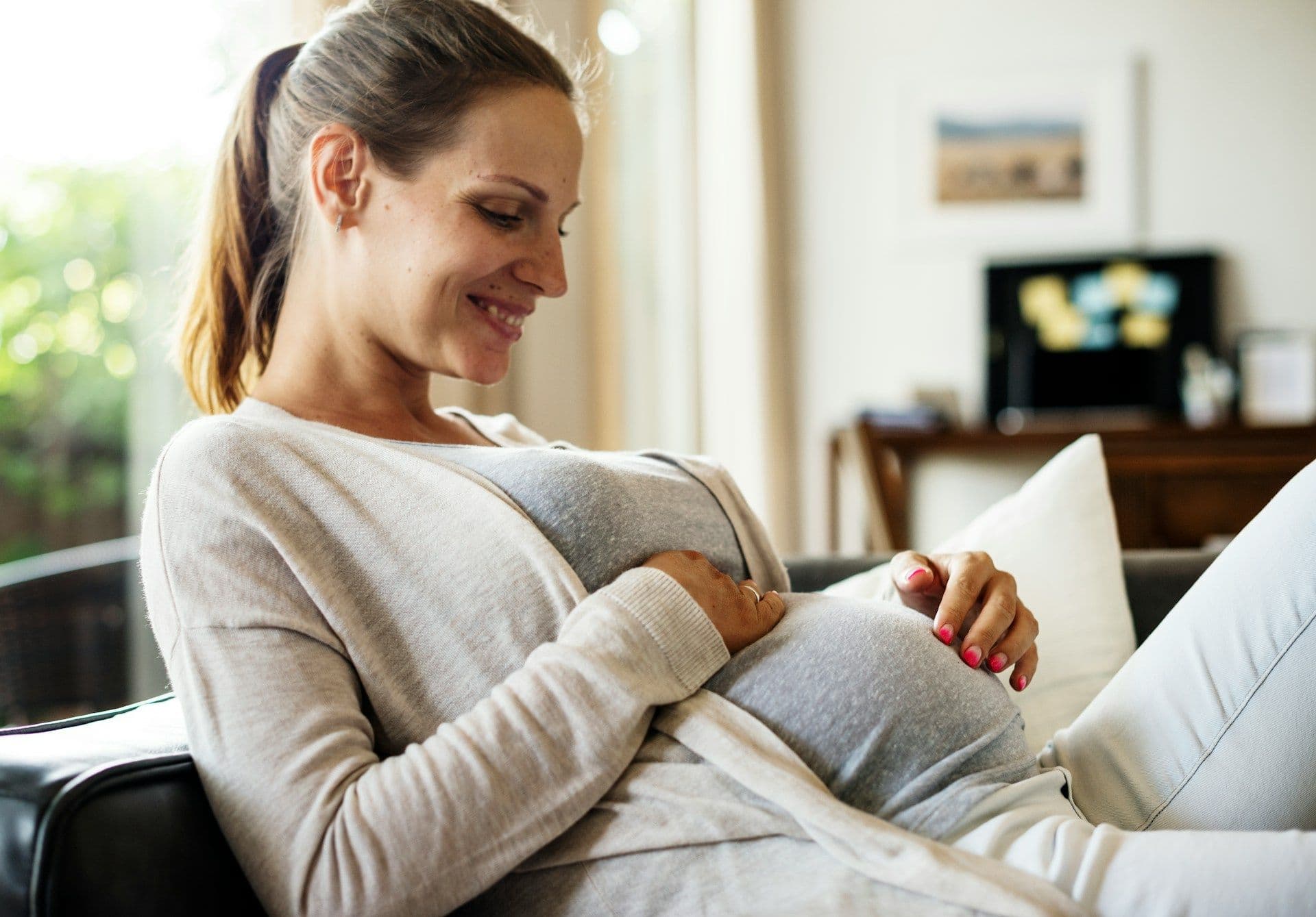 woman pregnant